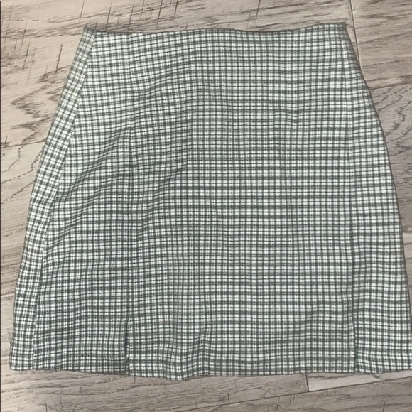 Brandy Melville  skirt - Picture 2 of 2